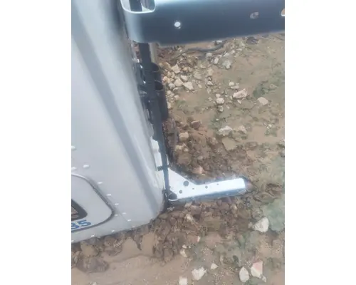 KENWORTH T680 FAIRING BRACKETMOUNT