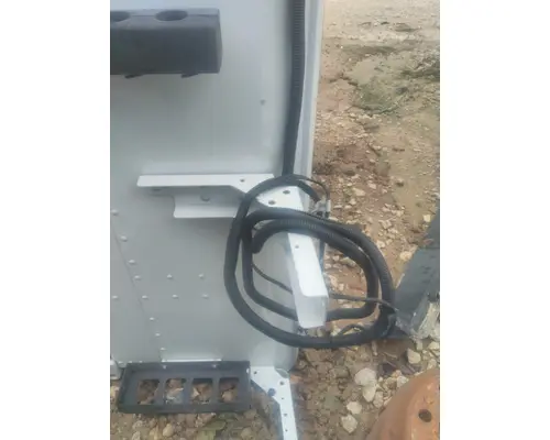KENWORTH T680 FAIRING BRACKETMOUNT