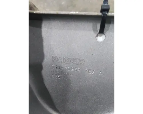 KENWORTH T680 FAIRING BRACKETMOUNT