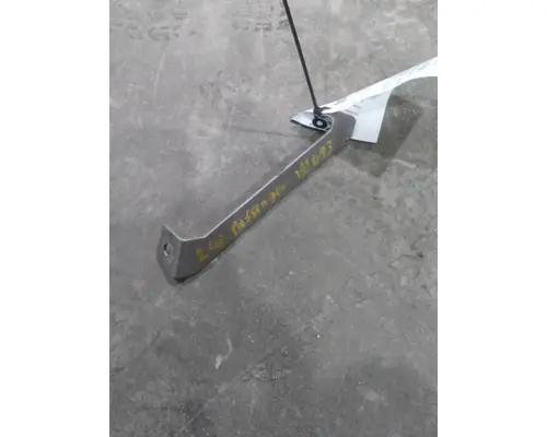 KENWORTH T680 FAIRING BRACKETMOUNT