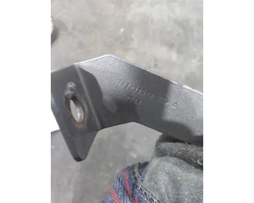 KENWORTH T680 FAIRING BRACKETMOUNT