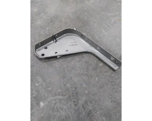 KENWORTH T680 FAIRING BRACKETMOUNT