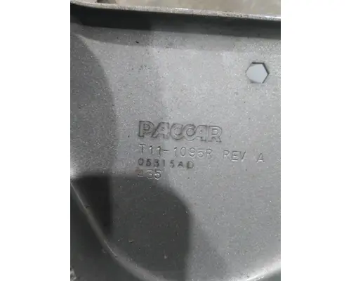 KENWORTH T680 FAIRING BRACKETMOUNT