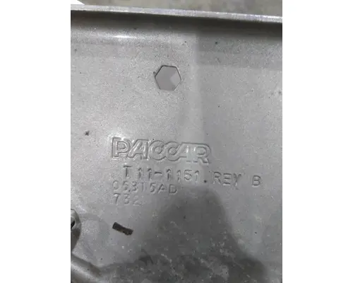 KENWORTH T680 FAIRING BRACKETMOUNT