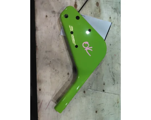 KENWORTH T680 FAIRING BRACKETMOUNT
