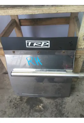 KENWORTH T680 FENDER, QUARTER/HALF REAR