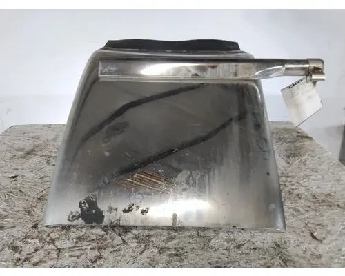 KENWORTH T680 FENDER, QUARTERHALF REAR