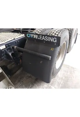 KENWORTH T680 FENDER, QUARTER/HALF REAR