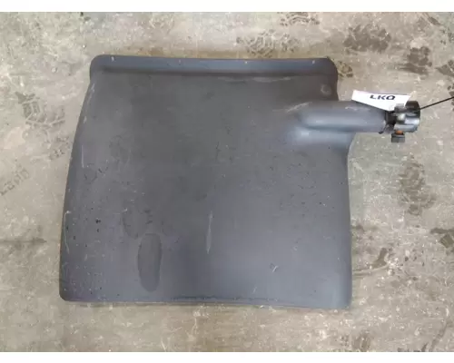 KENWORTH T680 FENDER, QUARTERHALF REAR