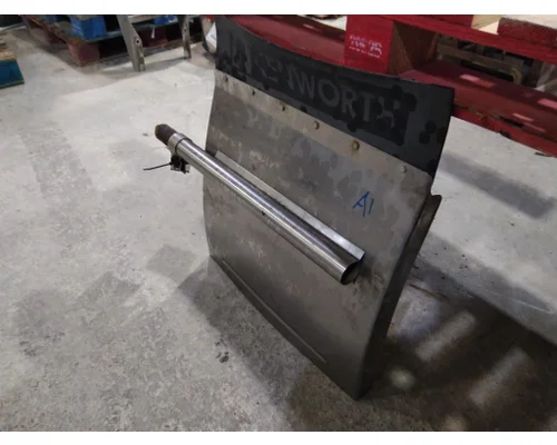 KENWORTH T680 FENDER, QUARTERHALF REAR