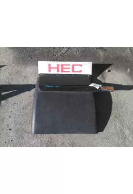 KENWORTH T680 FENDER, QUARTER/HALF REAR