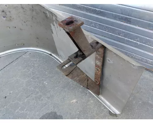 KENWORTH T680 FENDER, QUARTERHALF REAR