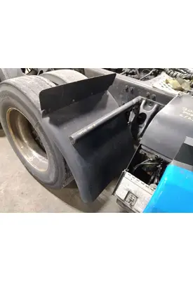 KENWORTH T680 FENDER, QUARTER/HALF REAR