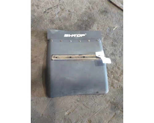 KENWORTH T680 FENDER, QUARTERHALF REAR
