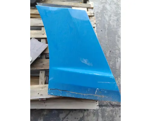 KENWORTH T680 FENDER ASSEMBLY, FRONT