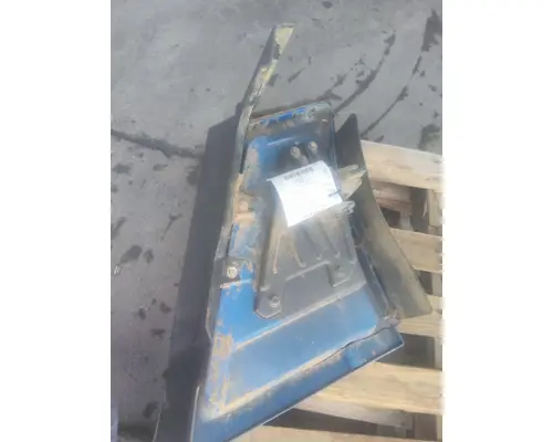 KENWORTH T680 FENDER ASSEMBLY, FRONT