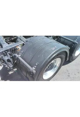 KENWORTH T680 FENDER ASSEMBLY, REAR