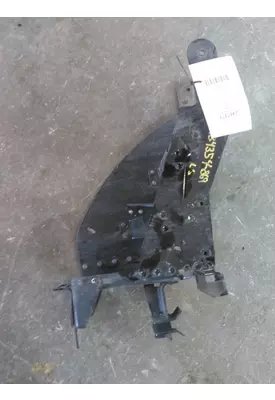 KENWORTH T680 FENDER BRACKET/MOUNT