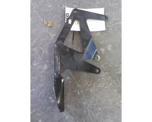 KENWORTH T680 FENDER BRACKETMOUNT
