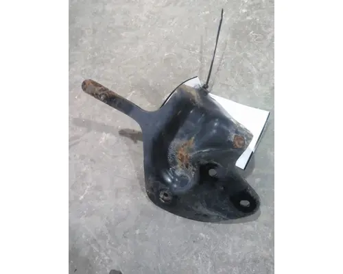 KENWORTH T680 FENDER BRACKETMOUNT