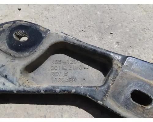 KENWORTH T680 FENDER BRACKETMOUNT