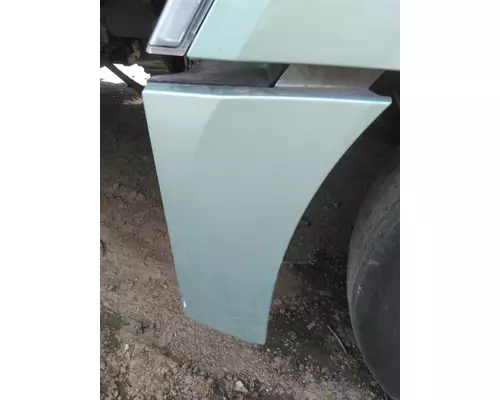 KENWORTH T680 FENDER EXTENSION