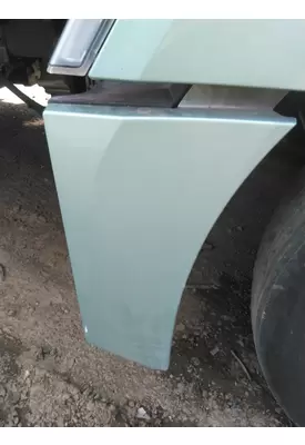 KENWORTH T680 FENDER EXTENSION
