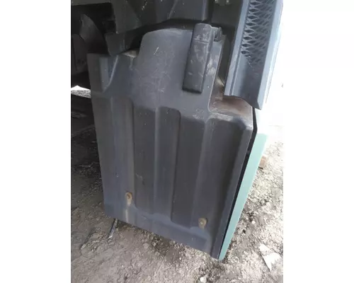 KENWORTH T680 FENDER EXTENSION