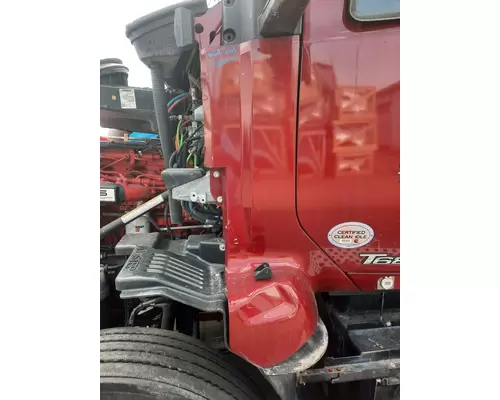 KENWORTH T680 FENDER EXTENSION