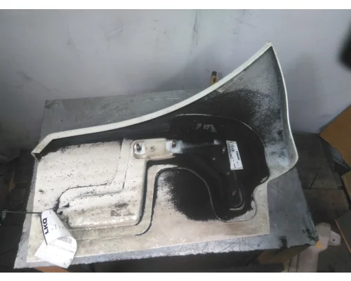 KENWORTH T680 FENDER EXTENSION