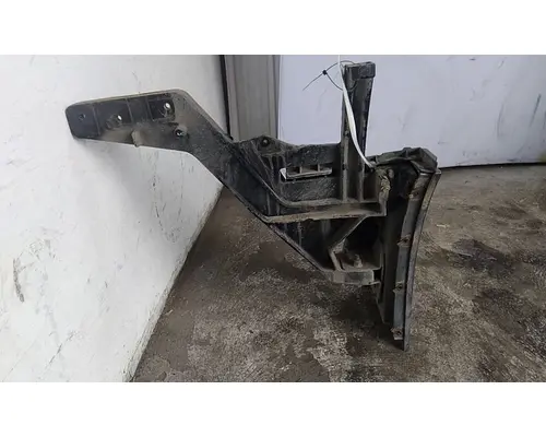 KENWORTH T680 FENDER EXTENSION