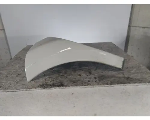 KENWORTH T680 FENDER EXTENSION