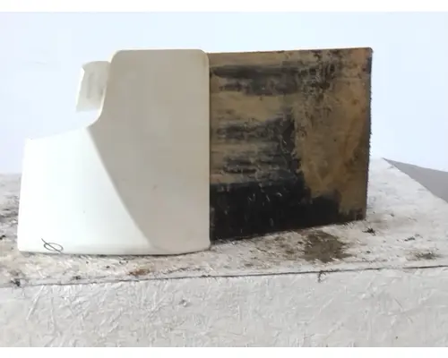 KENWORTH T680 FENDER EXTENSION