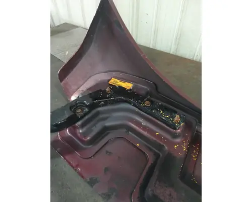 KENWORTH T680 FENDER EXTENSION