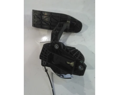 KENWORTH T680 FOOT PEDAL