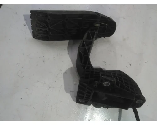 KENWORTH T680 FOOT PEDAL