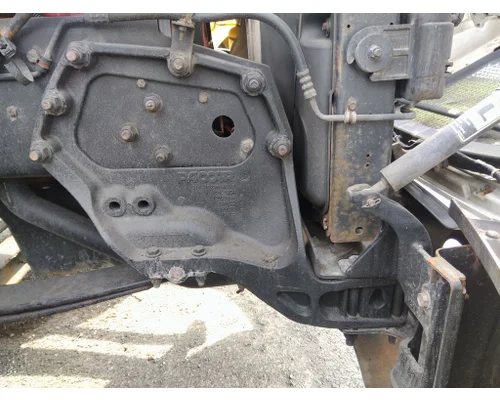KENWORTH T680 FRAME HORN