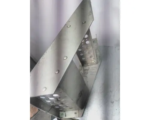 KENWORTH T680 FRAME STEP