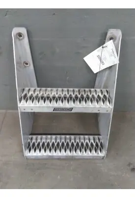 KENWORTH T680 FRAME STEP