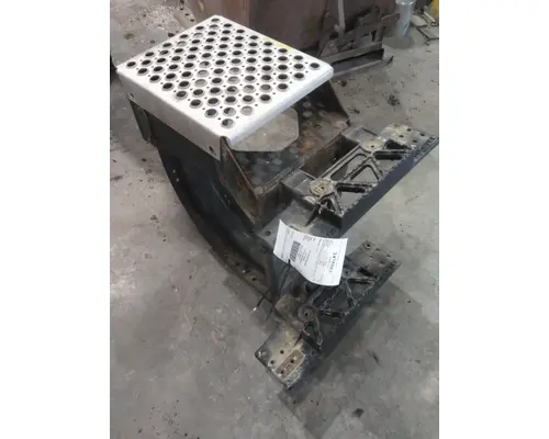 KENWORTH T680 FRAME STEP