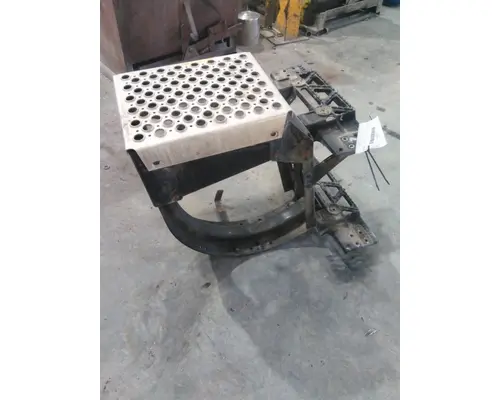 KENWORTH T680 FRAME STEP