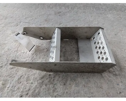 KENWORTH T680 FRAME STEP