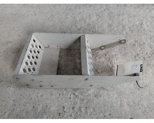 KENWORTH T680 FRAME STEP