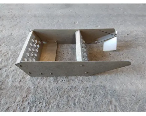 KENWORTH T680 FRAME STEP