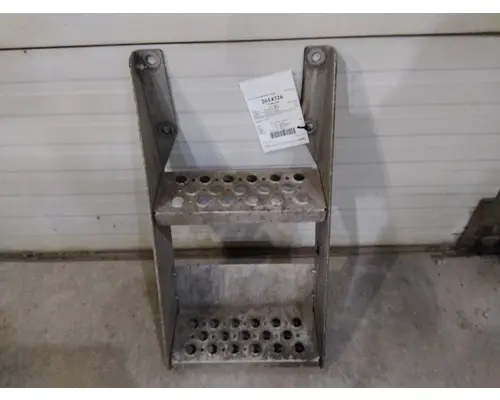 KENWORTH T680 FRAME STEP