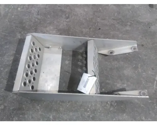 KENWORTH T680 FRAME STEP