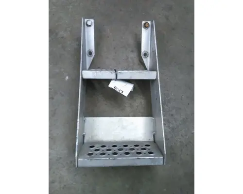 KENWORTH T680 FRAME STEP