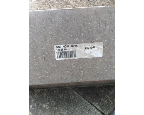 KENWORTH T680 FRAME STEP