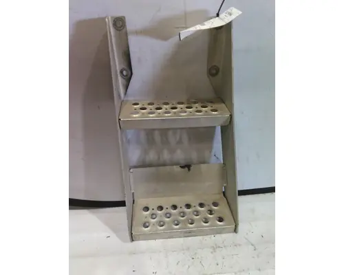KENWORTH T680 FRAME STEP
