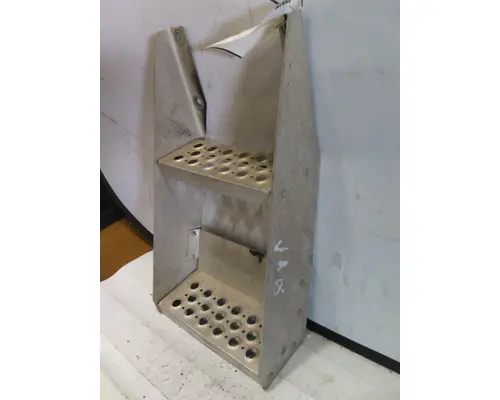 KENWORTH T680 FRAME STEP